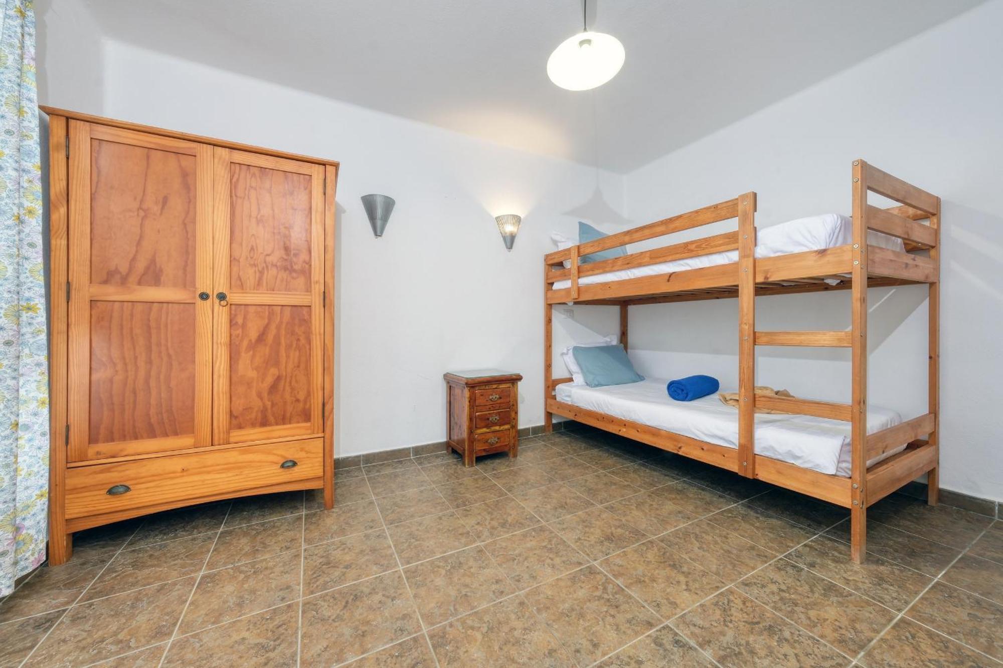 Casa Hibiscus - Shared Pool - Close To Seafront Promenade Punta Mujeres Εξωτερικό φωτογραφία