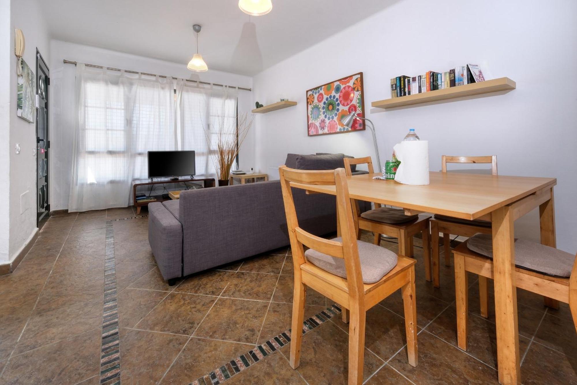 Casa Hibiscus - Shared Pool - Close To Seafront Promenade Punta Mujeres Εξωτερικό φωτογραφία