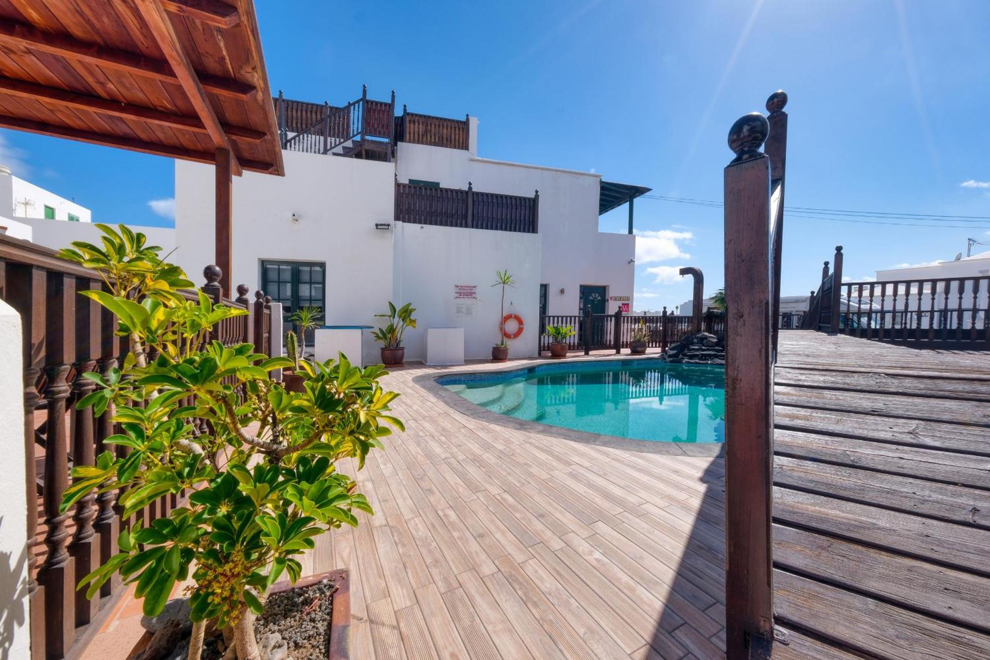 Casa Hibiscus - Shared Pool - Close To Seafront Promenade Punta Mujeres Εξωτερικό φωτογραφία