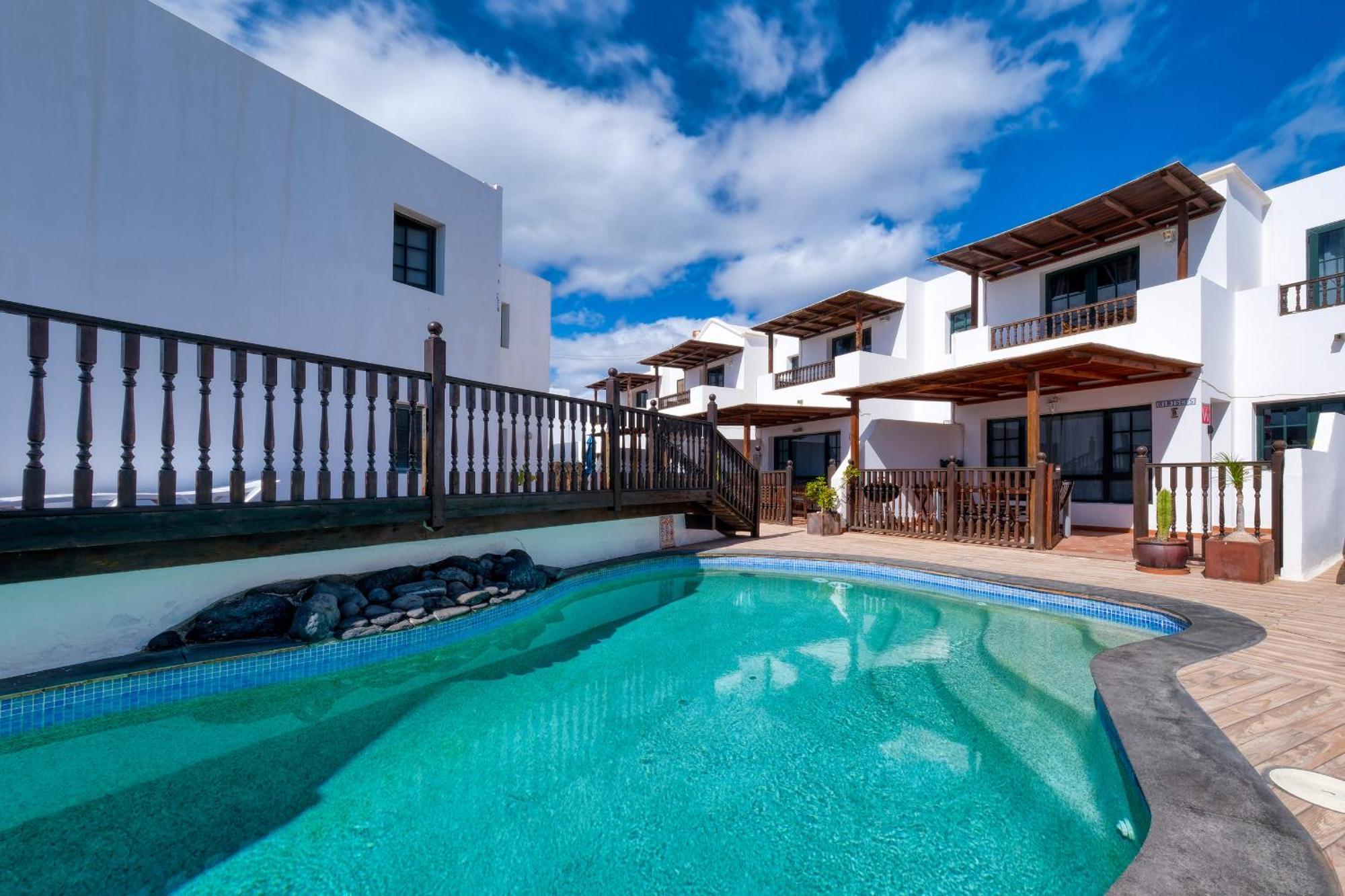 Casa Hibiscus - Shared Pool - Close To Seafront Promenade Punta Mujeres Εξωτερικό φωτογραφία
